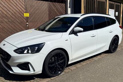 Ford Focus 80.500 km 9.200 &euro; Neuenbürg 75305