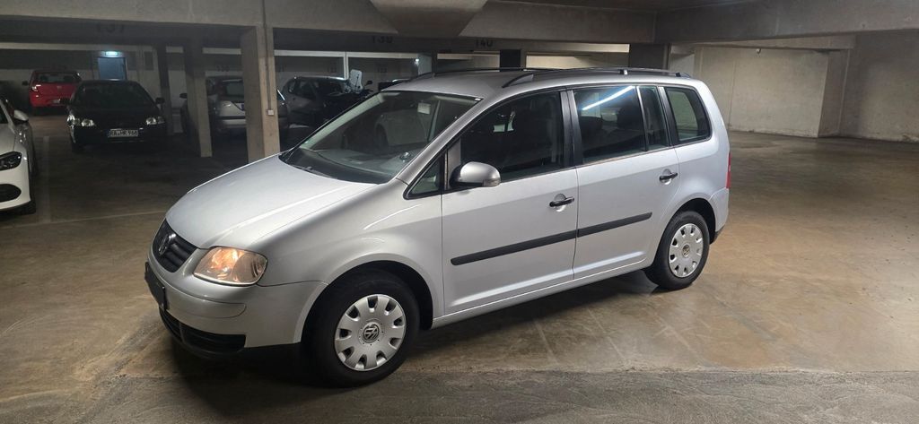 VW Touran 285.000 km 3.000 € Rastatt 76437