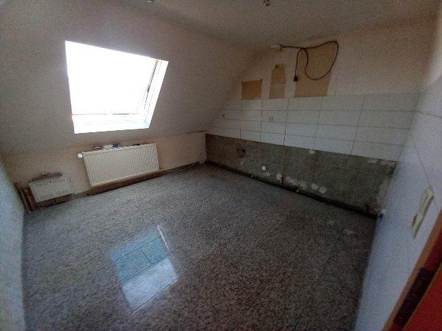 Dachgeschoßwohnung Bietigheim - 5 Zimmer, 68 m&sup2;, 190.000&euro; | Angebot:26957518