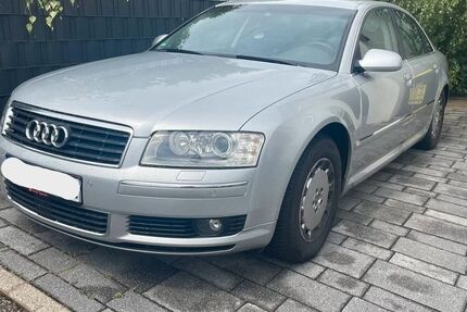 Audi A8 174.000 km 7.500 € Baden-Baden 76530