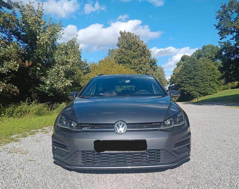 VW Golf 96.000 km 17.500 € Keltern 75210