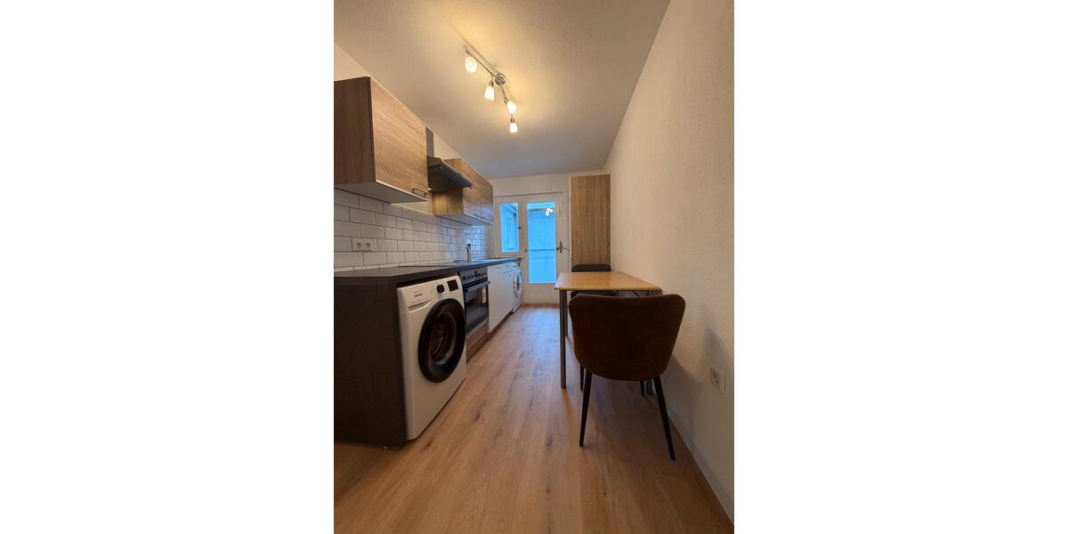 Etagenwohnung Pforzheim Weststadt - 2 Zimmer, 50 m&sup2;, 820&euro; | Angebot:25612099