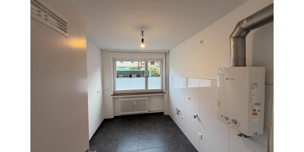 Erdgeschoßwohnung Baden-Baden Balg - 4 Zimmer, 96 m&sup2;, 1.100&euro; | Angebot:26648058