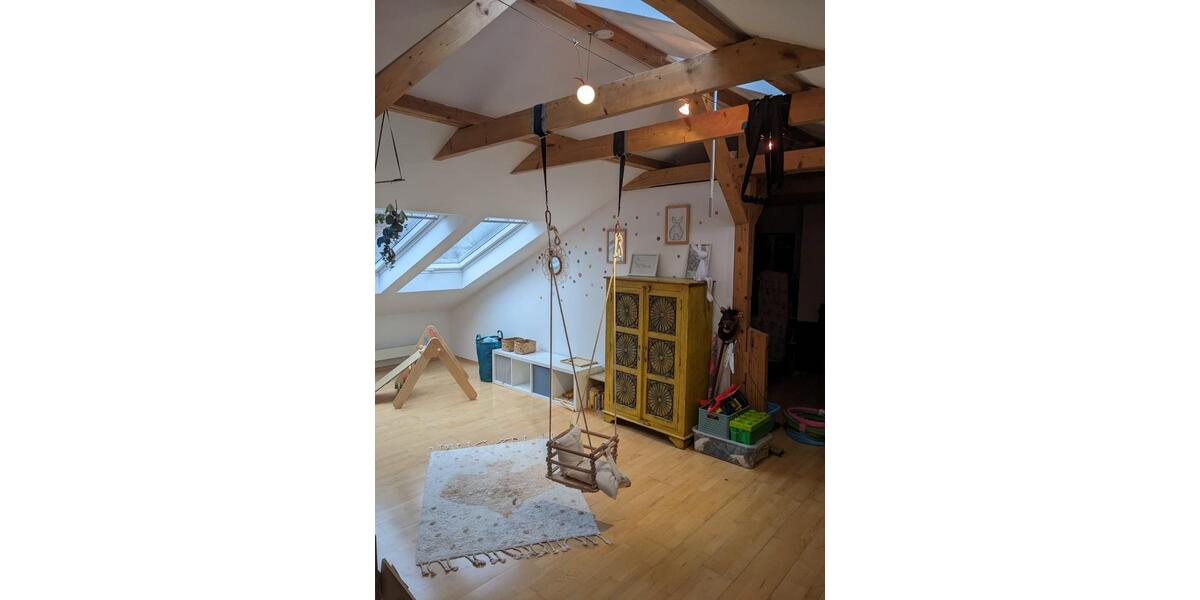 Dachgeschoßwohnung Pforzheim Weststadt - 3.5 Zimmer, 113 m&sup2;, 275.000&euro; | Angebot:25821956