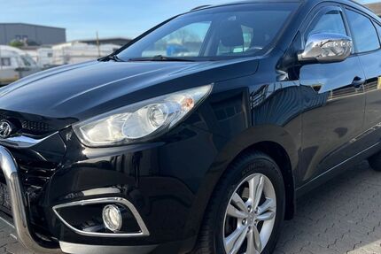Hyundai ix35 160.000 km 6.199 &euro; Philippsburg 76661