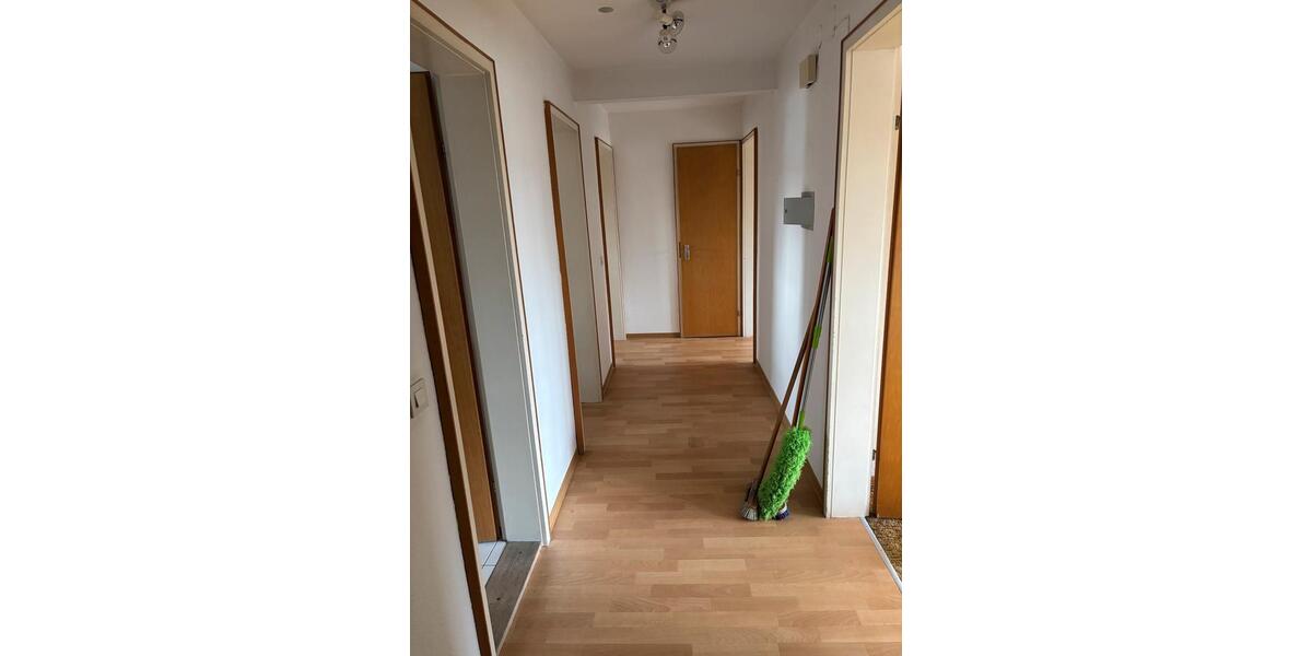 Dachgeschoßwohnung Karlsruhe Durlach - 3 Zimmer, 70 m&sup2;, 880&euro; | Angebot:26211097