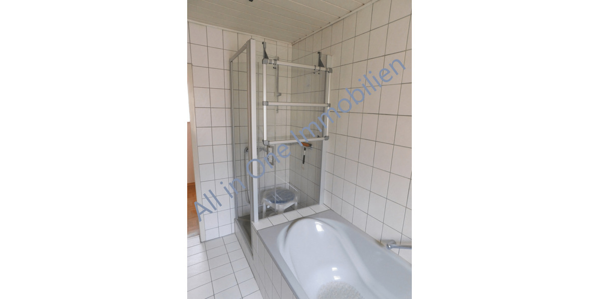 Einfamilienhaus Ubstadt-Weiher Weiher - 6 Zimmer, 125 m&sup2;, 299.000&euro; | Angebot:26487875