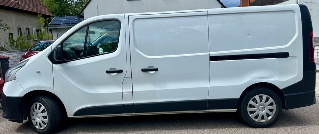 Renault Trafic 333.700 km 5.999 € Karlsruhe 76149