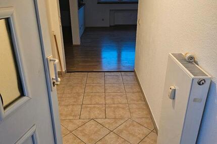 Dachgeschosswohnung zu vermieten ab 01.02.2026 3 zimmer