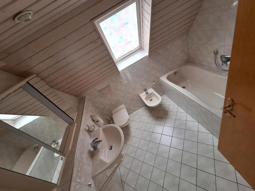 Charmantes Vorderhaus zu vermieten – ideal für ruhiges Paar
