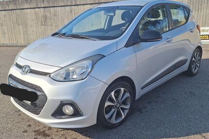 Hyundai i10 111.000 km 4.000 &euro; Karlsruhe 76131