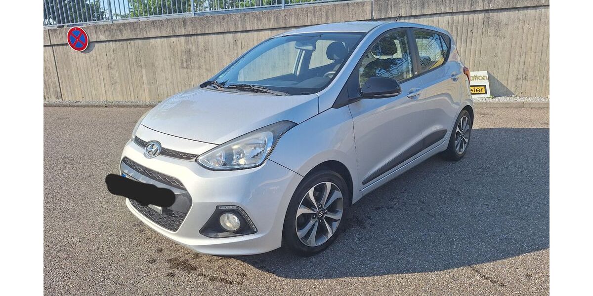 Hyundai i10 111.000 km 4.000 &euro; Karlsruhe 76131