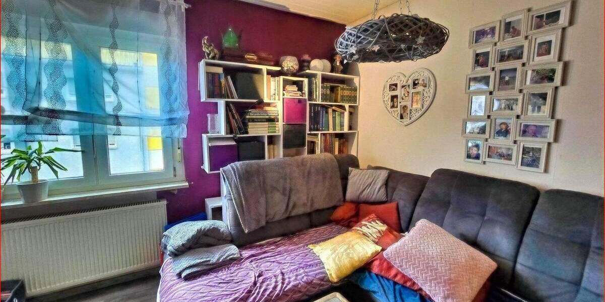 Etagenwohnung Pforzheim Oststadt - 4 Zimmer, 86 m&sup2;, 224.000&euro; | Angebot:25355699