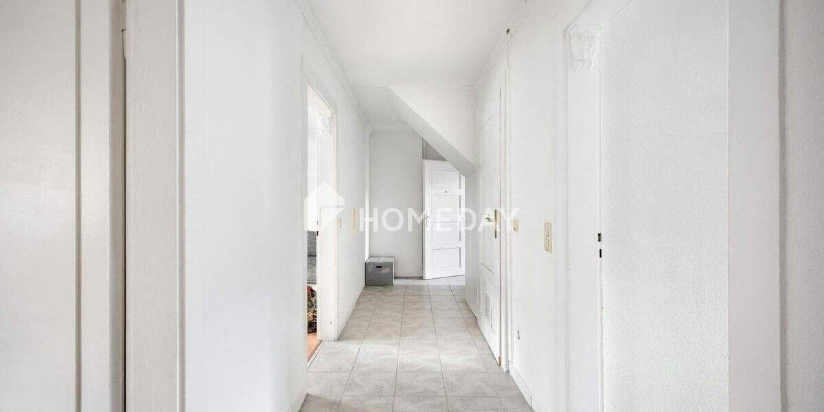 Etagenwohnung Pforzheim Nordstadt - 3 Zimmer, 75 m&sup2;, 195.000&euro; | Angebot:25373564