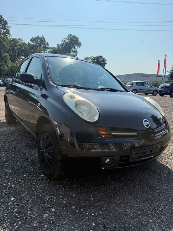 Nissan Micra 144.000 km 900 € Karlsruhe 76137