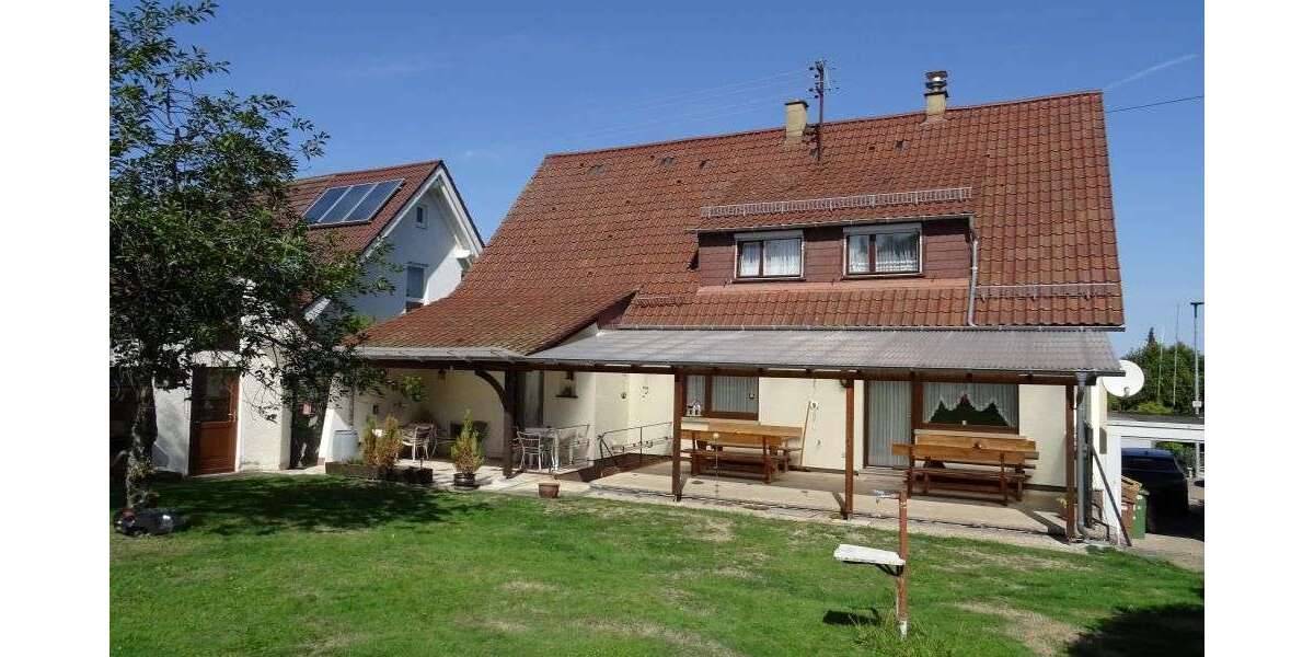 Einfamilienhaus Straubenhardt-Schwann Schwann - 8.5 Zimmer, 192 m&sup2;, 375.000&euro; | Angebot:27459758