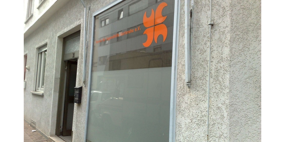 °°° ZENTRAL GELEGENE(S) BÜRORÄUMELADENGESCHÄFT IN DER NÄHE VOM WERDERPLATZ °°° - Gewerbeobjekt Karlsruhe Südstadt | Angebot:24803195