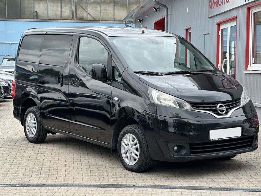 NV200