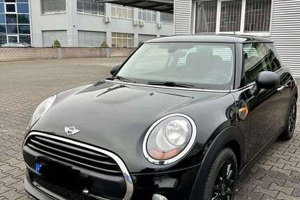 Mini One 81.000 km 12.800 € Loffenau 76597