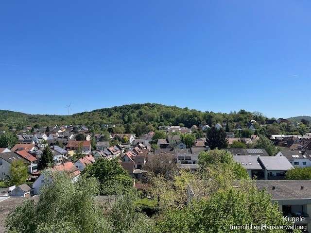 Etagenwohnung Karlsruhe / Grötzingen Grötzingen - 4 Zimmer, 100 m&sup2;, 319.000&euro; | Angebot:26516776
