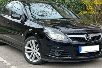 Opel Vectra 215.000 km 2.500 &euro; Pforzheim 75172