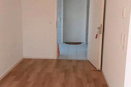 Wohnung Philippsburg - 3 Zimmer, 61 m&sup2;, 790&euro; | Angebot:26663456