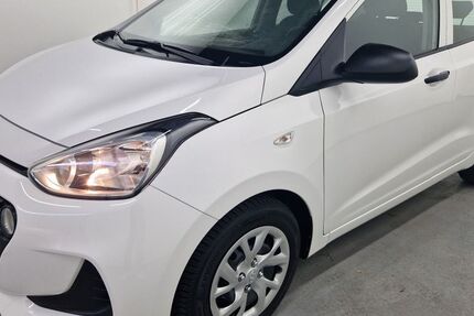 Hyundai i10 22.150 km 9.850 € Landau 76829