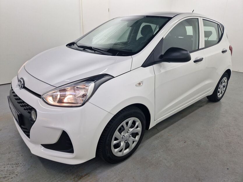 Hyundai i10 22.150 km 9.850 € Landau 76829