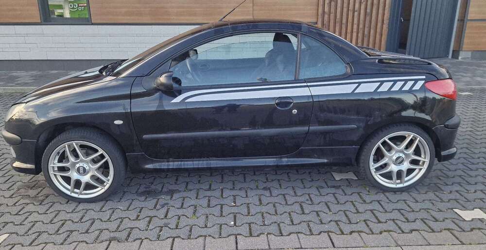 Peugeot 206 160.000 km 1.290 &euro; philippsburg 76661