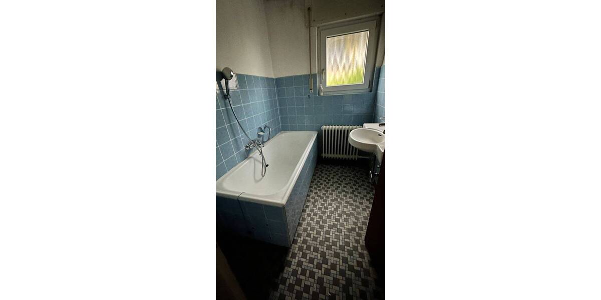 Mehrfamilienhaus, Wohnhaus Bietigheim - 6 Zimmer, 146 m&sup2;, 430.000&euro; | Angebot:26596519
