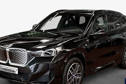 BMW iX1 4.905 km 50.990 &euro; Karlsruhe 76227