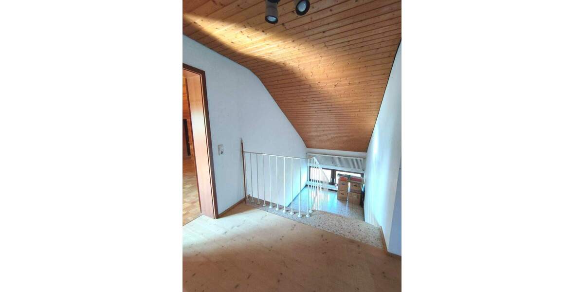 RESERVIERT ! EFH in absoluter Spitzenlage - direkt an Wiesen und Feldern 6 zimmer