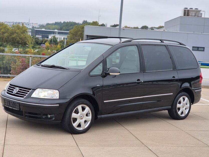 VW Sharan 152.200 km 7.999 € Birkenfeld bei Pforzheim 75217