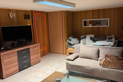 Wohnung Ubstadt-Weiher Weiher - 3 Zimmer, 45 m&sup2;, 25&euro; | Angebot:25405703