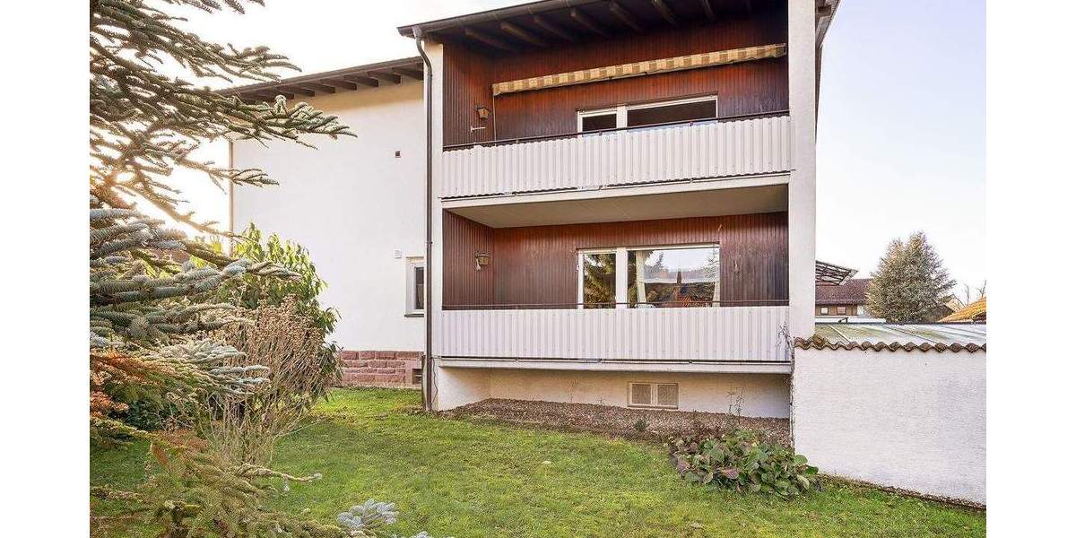 Ein Zuhause mit Zukunft: Großzügiges Zweifamilienhaus mit Charme, Scheune und viel Raum zum Leben 9 zimmer