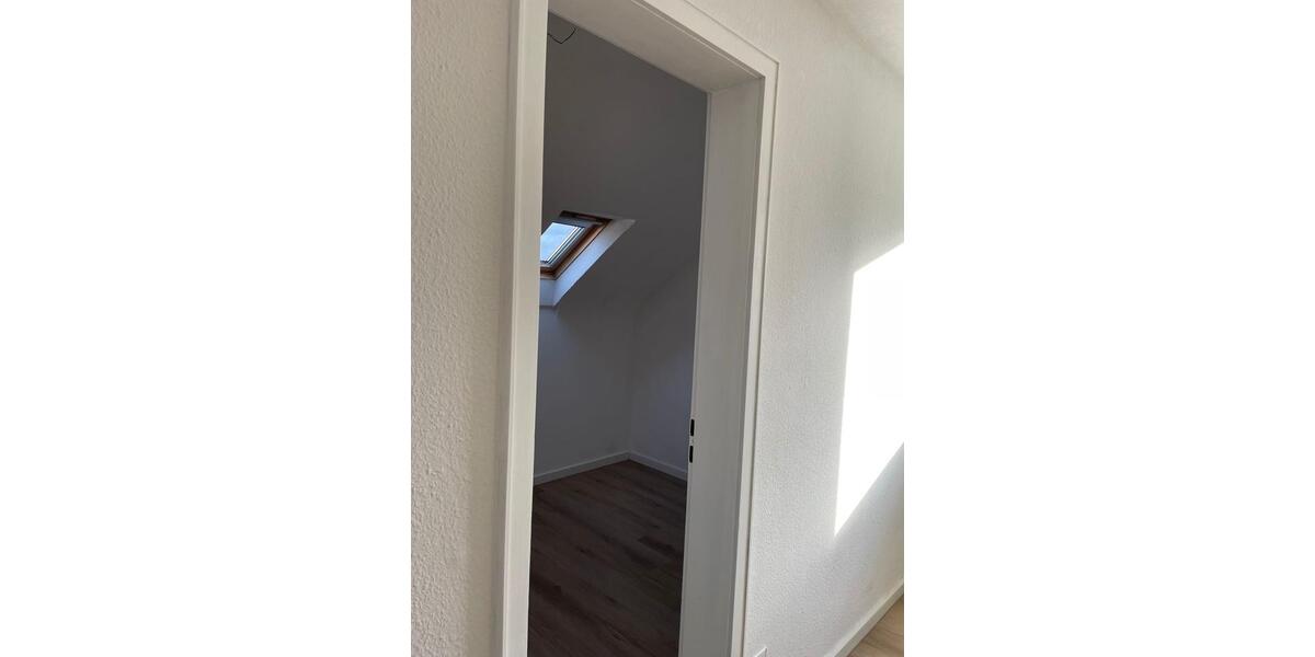 Gemütliche Dachgeschosswohnung 3.5 zimmer