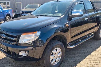 Ford Ranger 196.900 km 16.950 &euro; Bietigheim 76467
