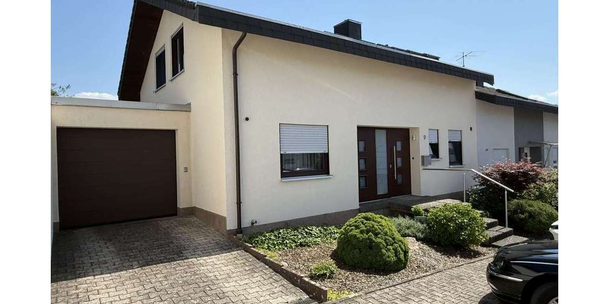 Einfamilienhaus Karlsbad / Auerbach Auerbach - 4.5 Zimmer, 119 m&sup2;, 419.000&euro; | Angebot:26817466