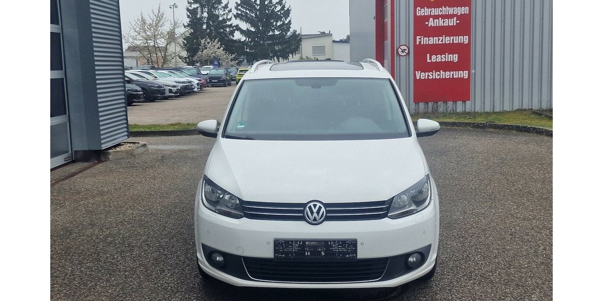 VW Touran Style BMT 7 Sitzer Klimaautomatik NAVI 269.000 km 6.799 &euro; Landau 76829