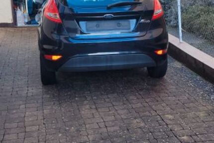 Ford Fiesta 122.000 km 3.300 &euro; pforzheim 75175