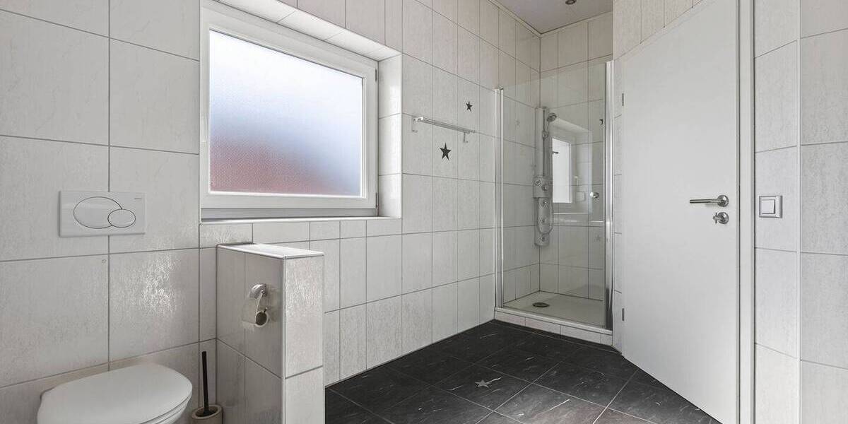 Einfamilienhaus Karlsdorf-Neuthard Neuthard - 6 Zimmer, 171 m&sup2;, 680.000&euro; | Angebot:25680916