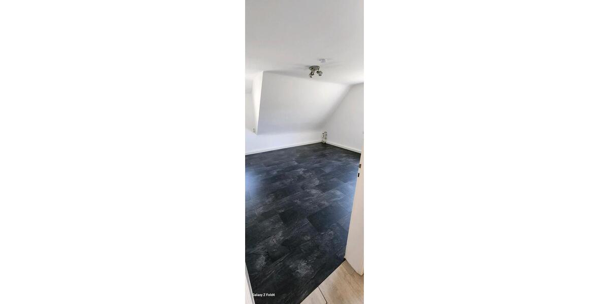 Etagenwohnung Bad Herrenalb - 3 Zimmer, 75 m&sup2;, 750&euro; | Angebot:26367580