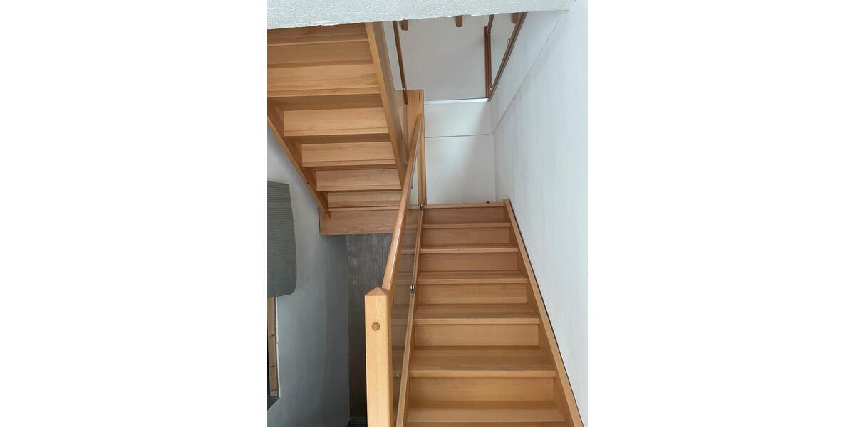 Gepflegtes Reihenmittelhaus mit 5 Zimmer OHNE Maklerprovision 5 zimmer