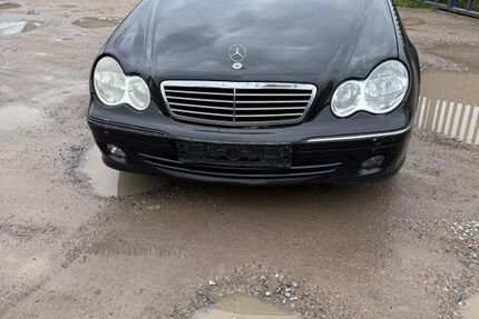 Mercedes-Benz C 220 332.914 km 1.500 &euro; Muggensturm 76461