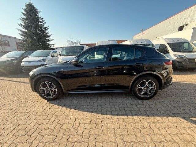 Alfa Romeo Stelvio 41.900 km 30.928 &euro; Eggenstein-Leopoldshafen 76344