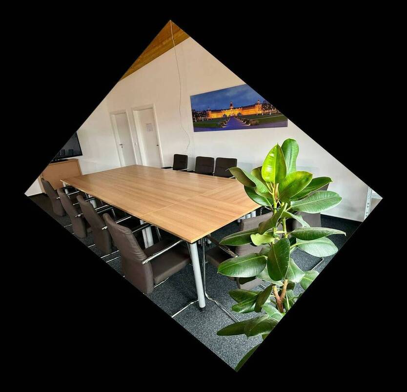 *Neubau* Erstbezug - Ein-bis Zweiraum Büro voll möbliert