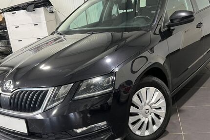 Skoda Octavia 143.000 km 16.995 &euro; Bretten 75015
