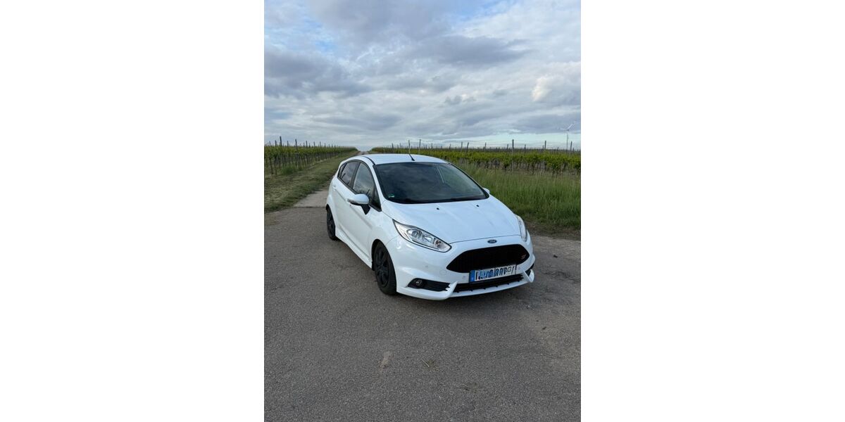 Ford Fiesta 186.250 km 4.000 &euro; Minfeld 76872