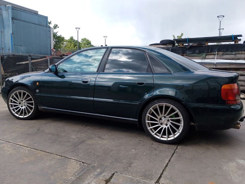 Audi A4 158.000 km 4.000 € Germersheim 76726