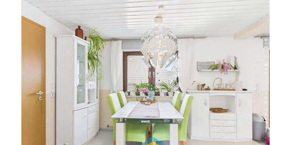 Doppelhaushälfte Stutensee Spöck - 9 Zimmer, 274 m&sup2;, 719.000&euro; | Angebot:25678581